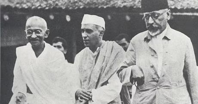 Molna Azad