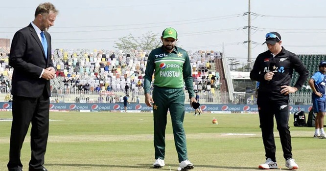 پاکستان نیوزی لینڈ کا تیسرا ون ڈے آج کراچی میں کھیلا جائے گا