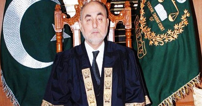 وزیراعلیٰ گلگت بلتستان خالد خورشید کی جعلی ڈگری کیس کی سماعت آج ہوگی گلگت (اے بی این نیوز) وزیراعلی گلگت بلتستان خالد خورشید کی مبینہ جعلی ڈگری کیس کی سماعت آج ہو گی ۔ وزیراعلیٰ خالد خورشید چیف کورٹ میں کچھ دیر بعد پیش ہونگے۔ وزیراعلی گلگت بلتستان کی مبینہ جعلی ڈگری کیس رکن اسمبلی پیپلزپارٹی اغا شہزاد نے دائر کررکھا ہے ۔