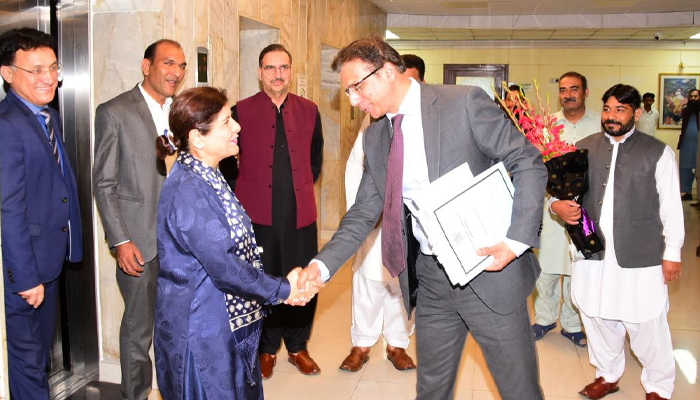 finance-min-shamshad-akther