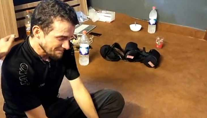 german--tourist-theft