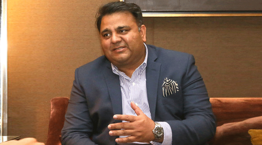 fawad-chaudhry-06449
