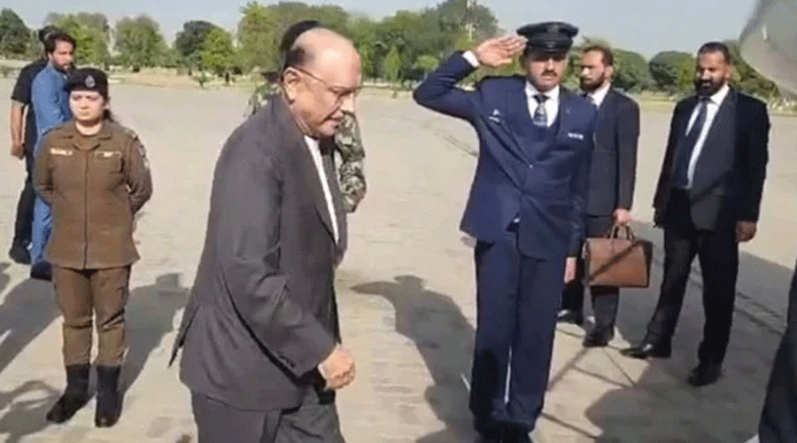 Asif-Ali-Zardari-leaves-for-China