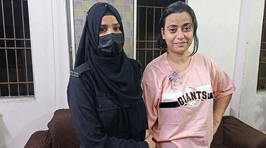 Anmol-Pinky-arrested