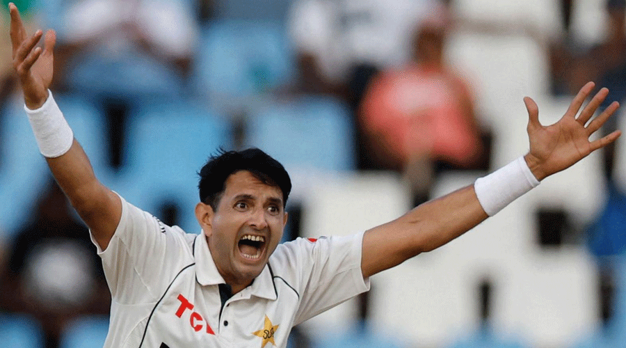 Mohammad-Abbas-fast-bowler