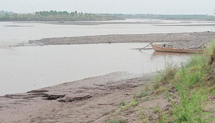 river-chanab