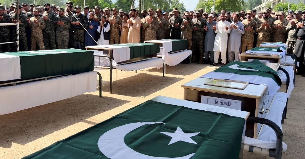 ہیلی کاپٹر حادثہ: شہداء کی نماز جنازہ مظفر آباد میں ادا