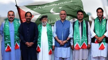 گلگت بلتستان میں سیاسی جوڑ توڑ شروع، 4 آزاد امیدواروں کا بڑا فیصلہ