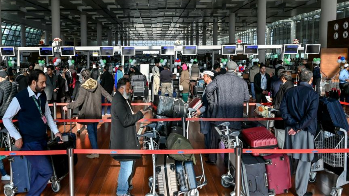 اوورسیز پاکستانیوں اور غیرملکیوں کے لیے نئے سفری قوانین نافذ
