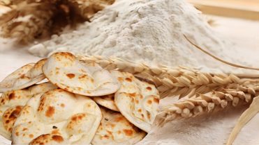 حکومت نے گندم، آٹے اور روٹی کی قیمتیں مستحکم رکھنے کا فیصلہ کر لیا