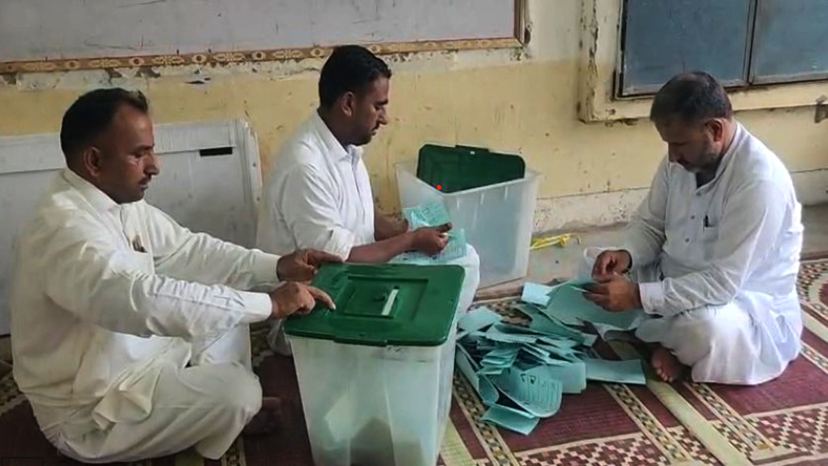 آزاد کشمیر انتخابات، پولنگ کا وقت ختم، ووٹوں کی گنتی شروع