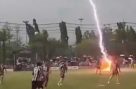 افسوسناک حادثہ، آسمانی بجلی گرنے سے فٹبال کھلاڑی دم توڑ گیا