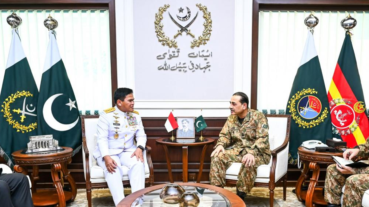 فیلڈ مارشل سید عاصم منیر سے انڈونیشین نیوی چیف کی ملاقات، دفاعی تعاون پر اہم گفتگو