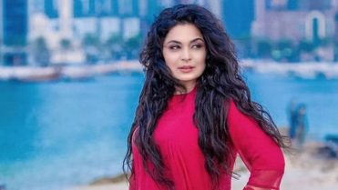 اداکارہ میرا کو کینیڈا کے بارڈر سے ڈی پورٹ کردیا گیا، اہم تفصیلات سامنے آگئیں
