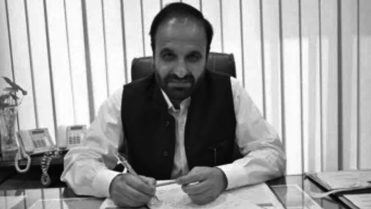 ڈی جی الیکشن کمیشن شمشاد خان فائرنگ سے شہید، افسوسناک خبر آگئی