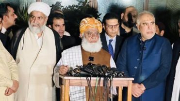 پی ٹی آئی سے مولانا فضل الرحمان کا رابطہ، حکومتی پیشکش پر بڑی پیش رفت